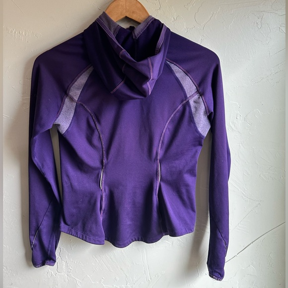 Mountain‎ Hardware Purple Hooded Form Fitting Jacket Women's Small - Picture 2 of 12